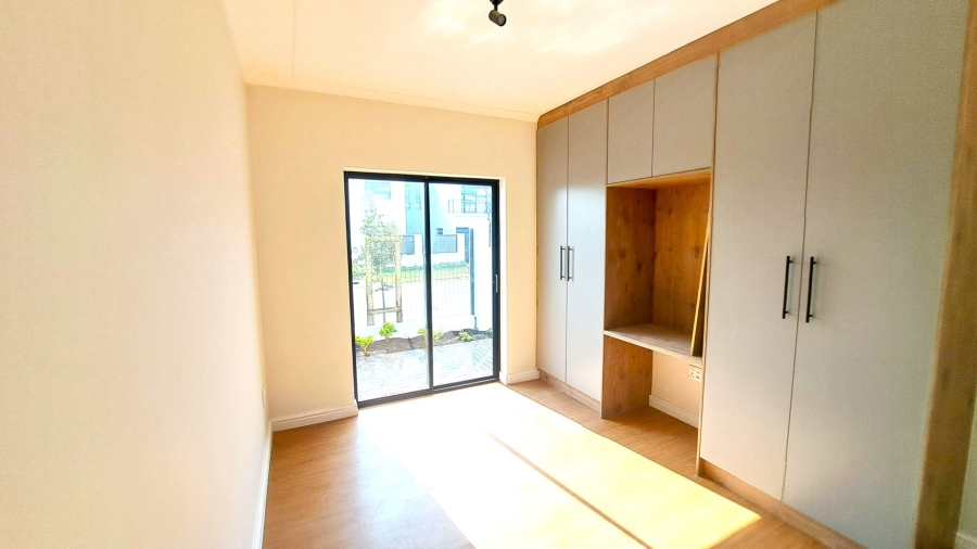 3 Bedroom Property for Sale in Sandown Western Cape
